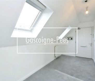 Town Centre, RG21 - Photo 1