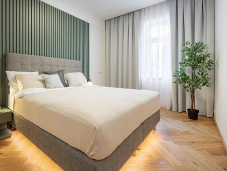 Pronájem bytu 4+kk 114 m2 - Fotografie 4