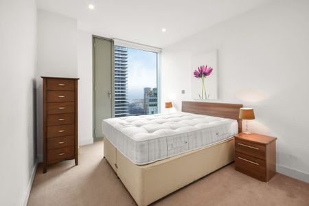 Landmark East Tower, Marsh Wall E14 - Photo 4