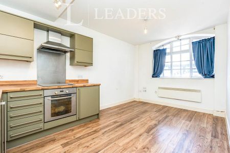 1 bedroom flat to rent - Photo 3