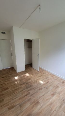 Appartement de type T3 non meublé - 620.00 charges comprises - Photo 4