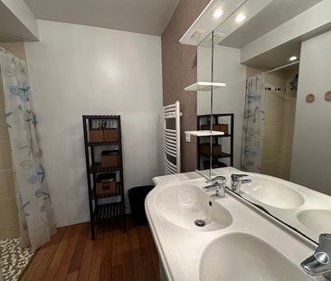 Location Maison 7 pièces 140m² BONCHAMP LES LAVAL 53960 - Photo 6