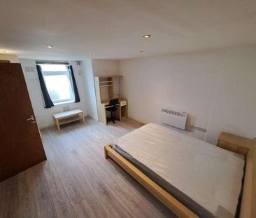 Brudenell Road, Hyde Park, Leeds, LS6 - Photo 2