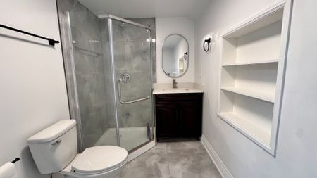 For Lease - 5731 Stanley Avenue Unit# Unit C, Niagara Falls, Ontario - Photo 2