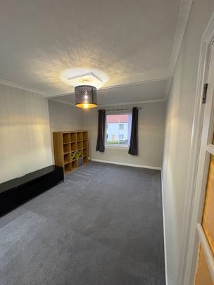 2 Bed Flat, Saughton Gardens, EH12 - Photo 1