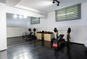 Luxury Villa for rent in Benahavís, Spain