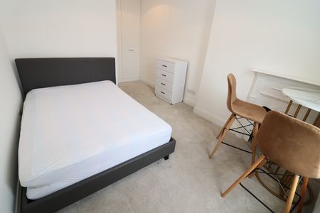 Room in a Shared House, Melrose Avenue, NW2 - Photo 3