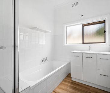 6 Fisher Street, Wendouree - Photo 5