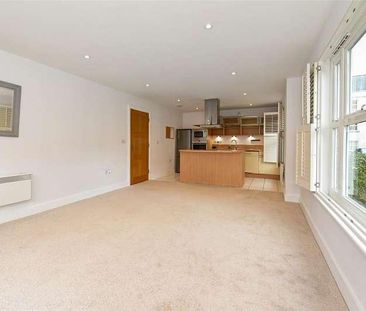 St Agnes Place, Chichester, PO19 - Photo 3