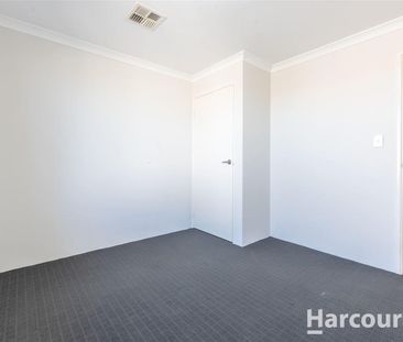 Low Maintenance & Great Location - Photo 5
