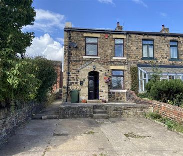 2 bedroom end of terrace house to rent - Photo 1