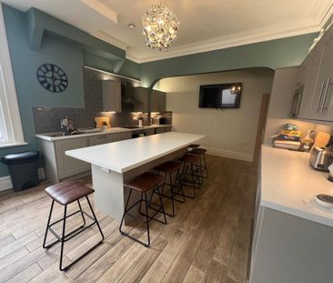 1 bedroom in a house share to rent - Photo 1