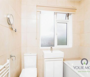 4 bedroom terraced house to rent - Photo 5