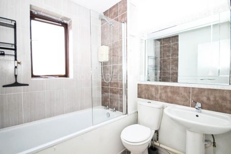 1 bedroom end of terrace house to rent - Photo 4