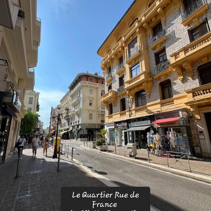 SQUARE ROYAL 1er - DISPONIBLE LE 1ER SEPTEMBRE 2026 - Photo 1