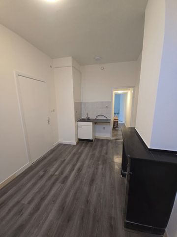Per direct beschikbaar: gerenoveerd 2-kamerappartement op een centrale locatie in Roosendaal - Photo 4