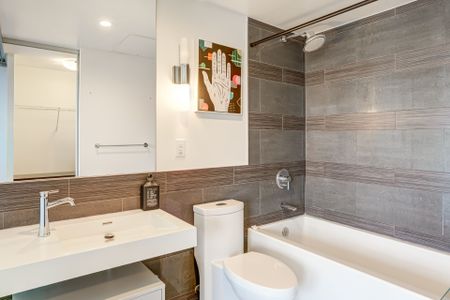 For Lease - 70 Distillery Lane Unit# 1002, Toronto, Ontario - Photo 3