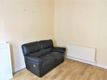 Great One Bedroom Apartment, 20a Fitzroy Avenue, Queens Quarter!, Belfast, BT7 1HW - Photo 3