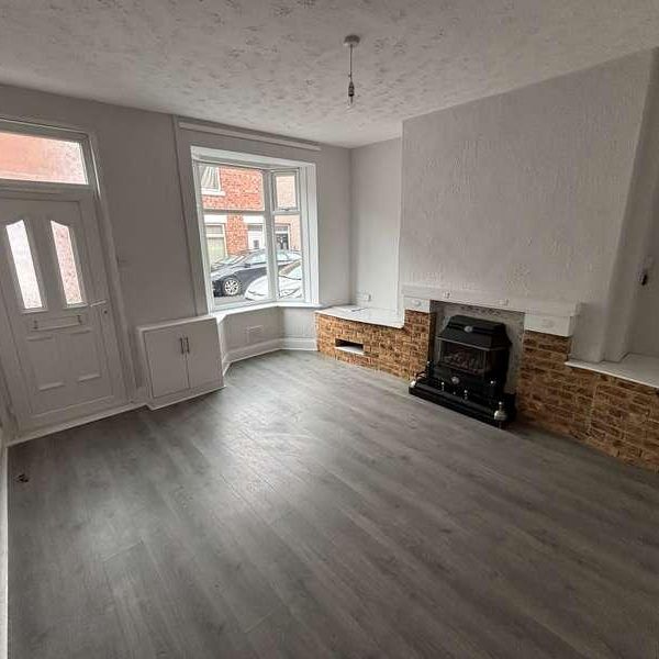 Co-operative Street, Shildon, DL4 - Photo 1