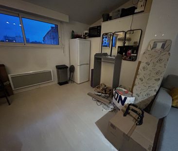 Location Appartement 1 pièce 29m² BORDEAUX 33000 - Photo 4