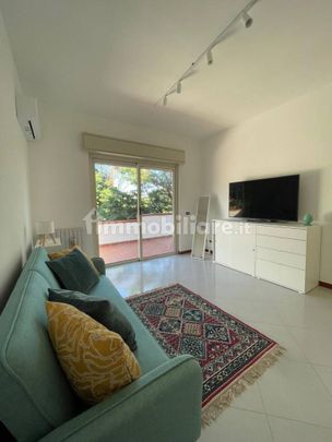 Appartamento in villa via Apollo 18/a, Mondello - Valdesi, Palermo - Foto 1