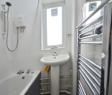 High Trees, Tulse Hill, London, SW2 - Photo 1