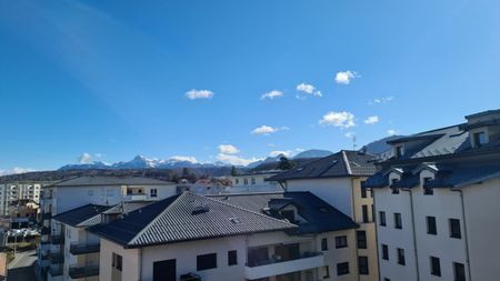 Location Appartement 2 pièces 47m² THONON LES BAINS 74200 - Photo 5