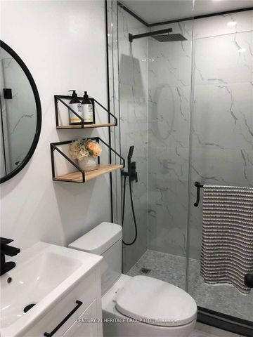 For Lease - 1710 Danforth Avenue Unit# 1, Toronto, Ontario - Photo 4