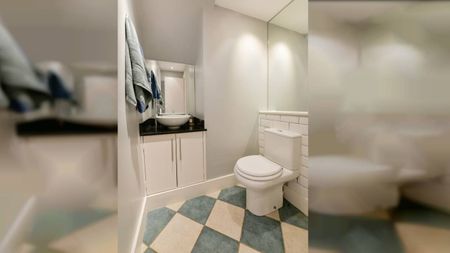 Room in a Shared House, Stunning Double Room In Fulham, SW6 - Photo 4
