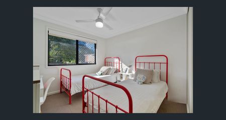 39 Helen Street, North Booval QLD 4304 - House For Rent - $685 | Domain - Photo 2