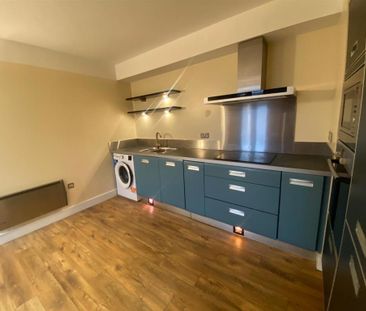 2 bedroom apartment to rent - Photo 6