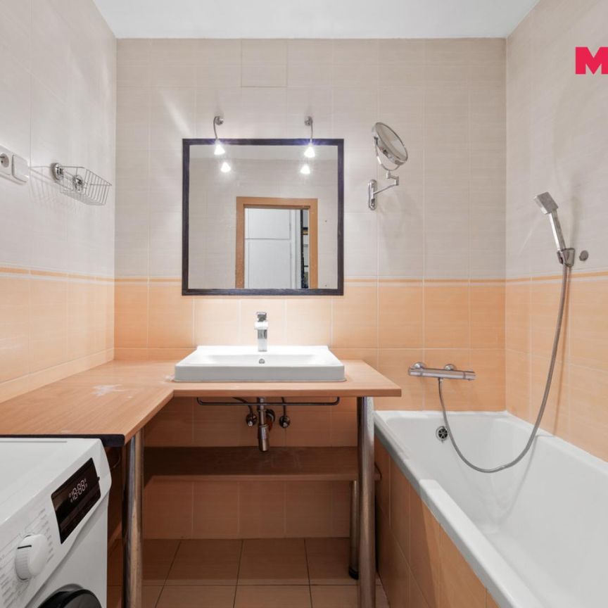 Pronájem bytu 2+1 62 m² - Photo 1