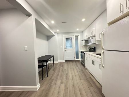 For Lease - 36 Heatherside Drive Unit# Lower, Toronto, Ontario - Photo 5