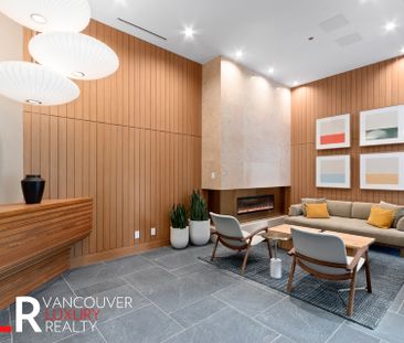 Condo in West Vancouver, BC - Photo 5