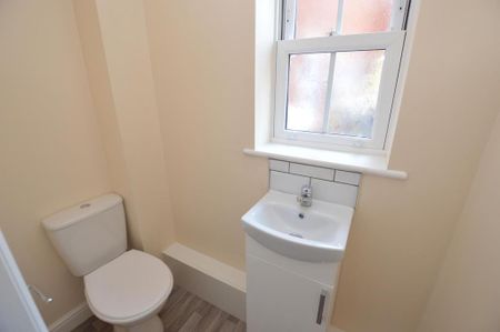 2 bedroom house to rent - Photo 3