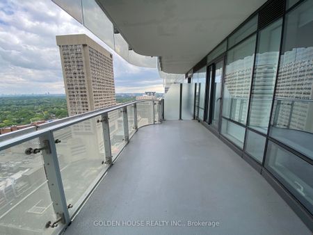 For Lease - 1 Bloor Street Unit# 2411, Toronto, Ontario - Photo 5