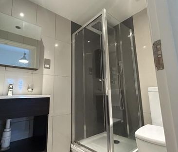 3 Bedroom Apartment To Let - Photo 6