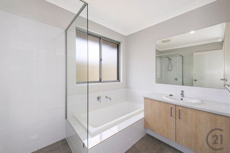 Brand New Family Home in Melros - Photo 2