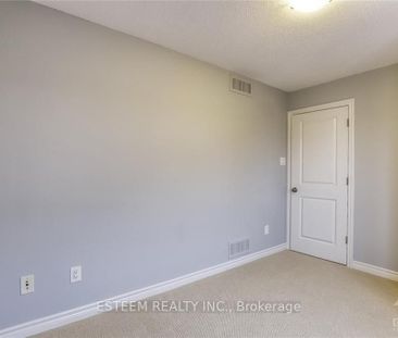 For Lease - 210 COOKS MILL Crescent, Blossom Park - Airport and Are... - Photo 2