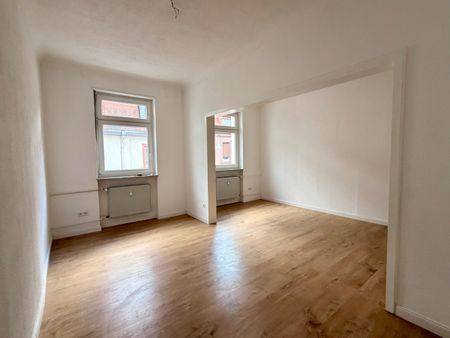 Gepflegte 2,5 ZKB 2 Balkone - ruhige Lage - Foto 3