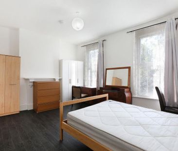 4 bedroom terraced house to rent - Photo 6