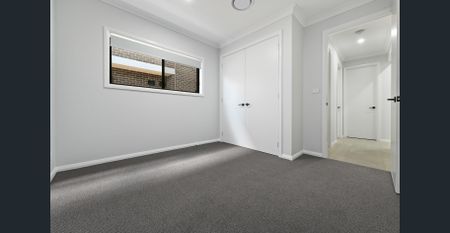 Brand new 4 Bedroom Duplex in Great Location - Photo 2