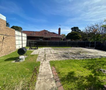 1 Edina Street, Williamstown VIC 3016 - House For Rent | Domain - Photo 5