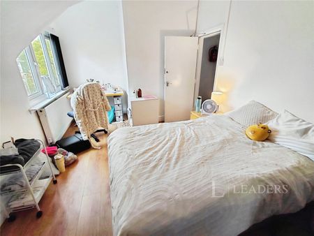 5 bedroom house to rent Ladybarn Road, M14 - Photo 5