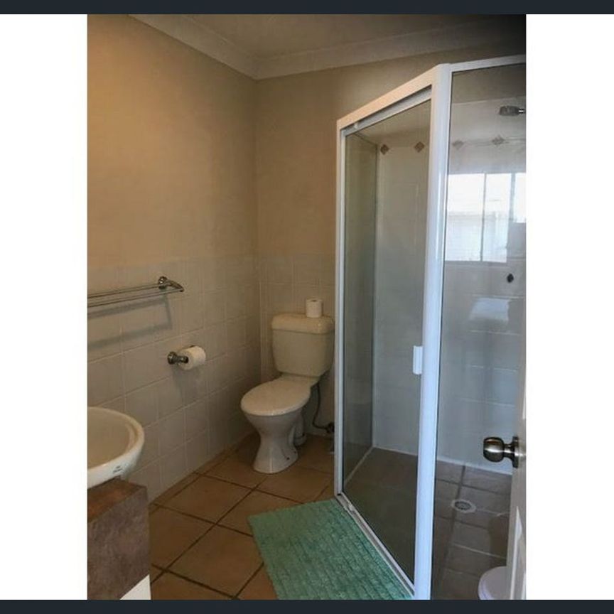 Great location! - Photo 1