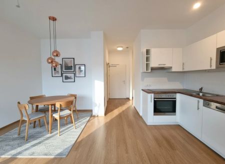 Wohnen mit großen Balkon. Eine Oase mitten in der Stadt - Photo 2