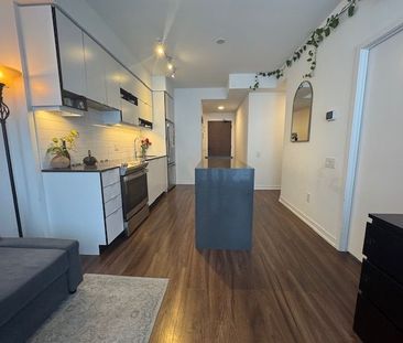 For Lease - 4065 Confederation Parkway Unit# 3905, Mississauga, Ont... - Photo 2