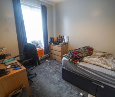 5 Bedroom House To Rent in Charminster - £2,400 pcm Tenancy Info - Photo 5