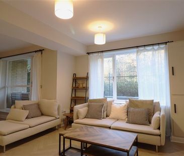 Duplex Apartment, Littlewood, Belarmine, Stepaside, Dublin 18 - Photo 2