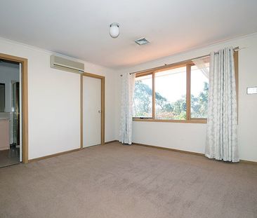 2/5 Campbell Street, Glen Waverley - Photo 6
